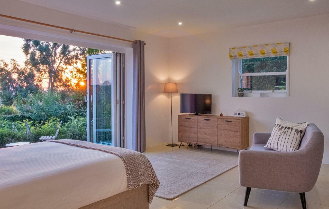 Meadow Cottage Bed & Breakfast Hawkhurst Exterior foto